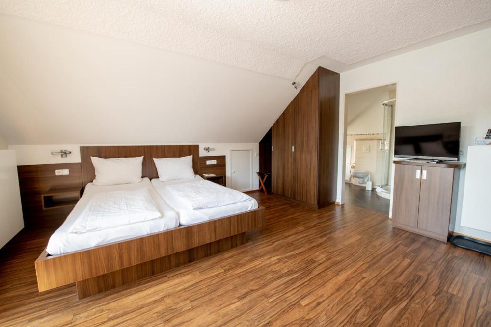 Garni Hotel Henn ซิมเมอร์อาท ภายนอก รูปภาพ