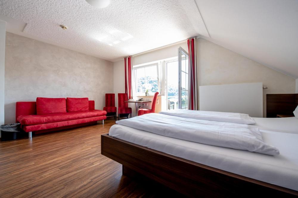Garni Hotel Henn ซิมเมอร์อาท ภายนอก รูปภาพ